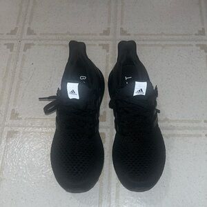 Adidas Triple Black Ultraboost